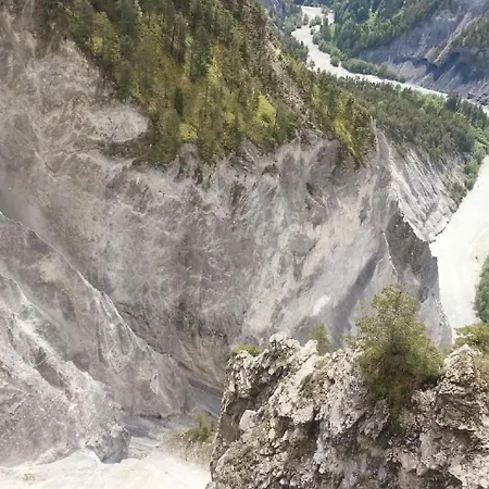 Seeblick Fraissen * Laax
